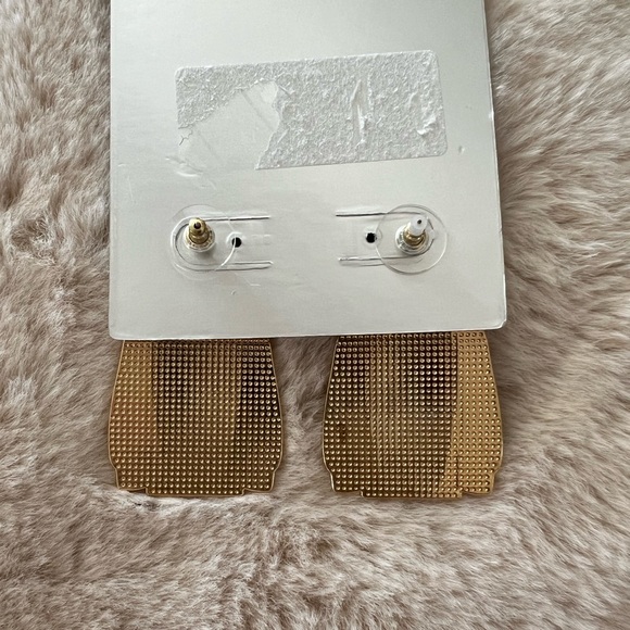 Sugarfix Baublebar Sweater Weather Hat Earrings Fall Jewelry NWT - Picture 4 of 4